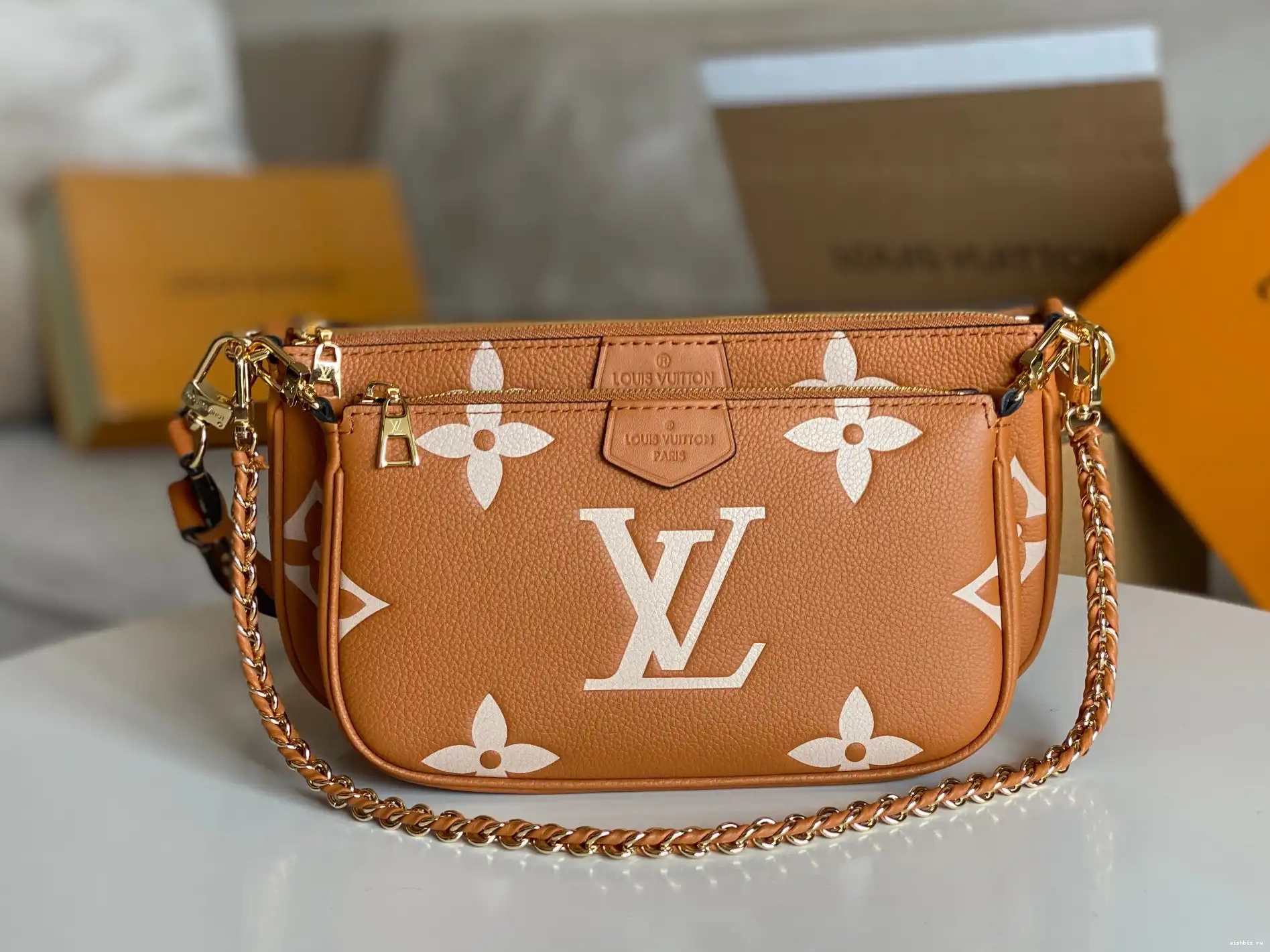 WIS POCHETTE MULTI ACCESSOIRES VUITTON LOUIS 0521